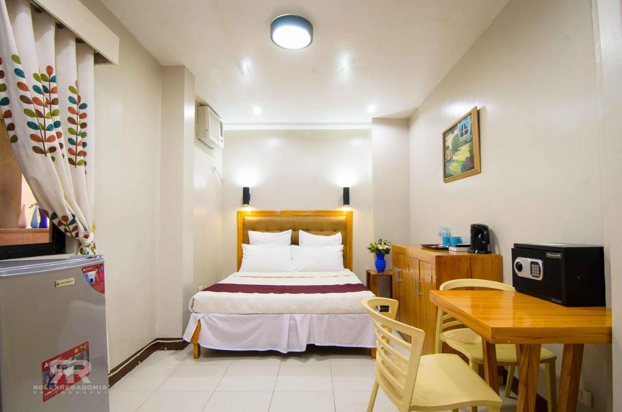 Diamond Hotel And Resto Catarman  Eksteriør billede