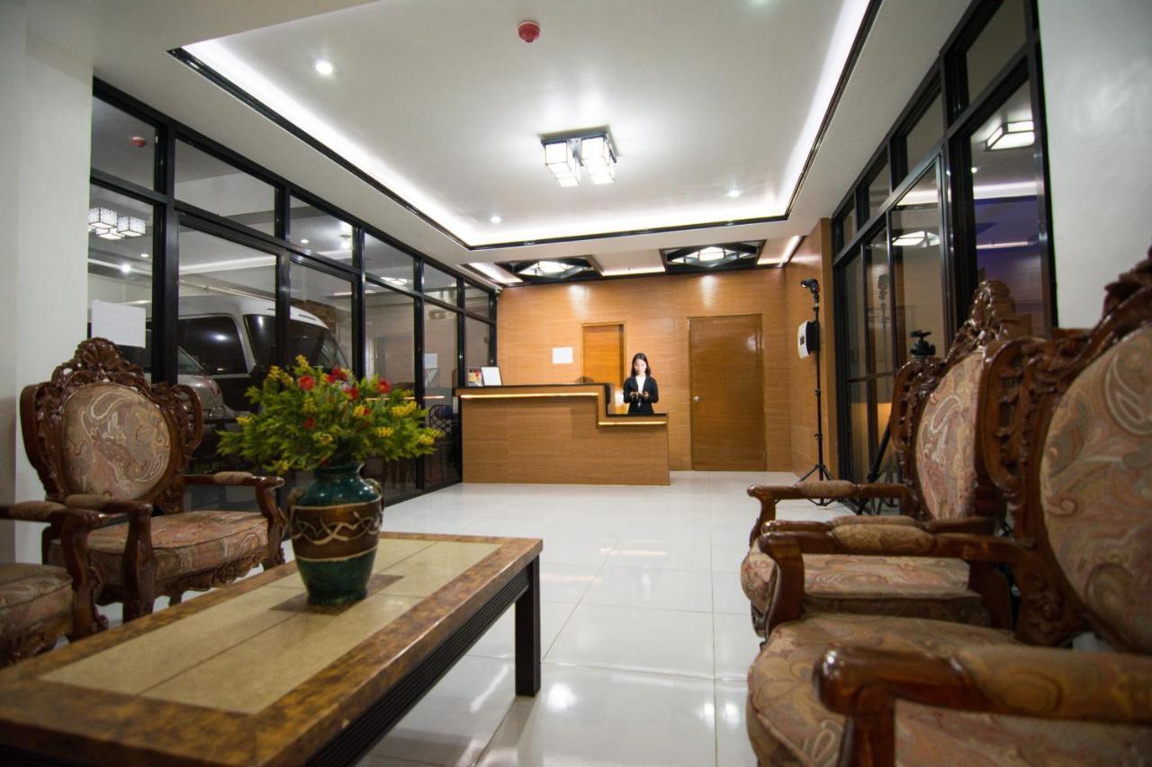 Diamond Hotel And Resto Catarman  Eksteriør billede
