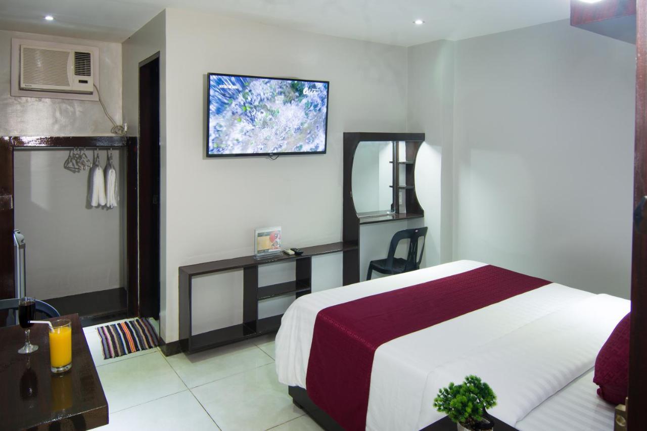Diamond Hotel And Resto Catarman  Eksteriør billede