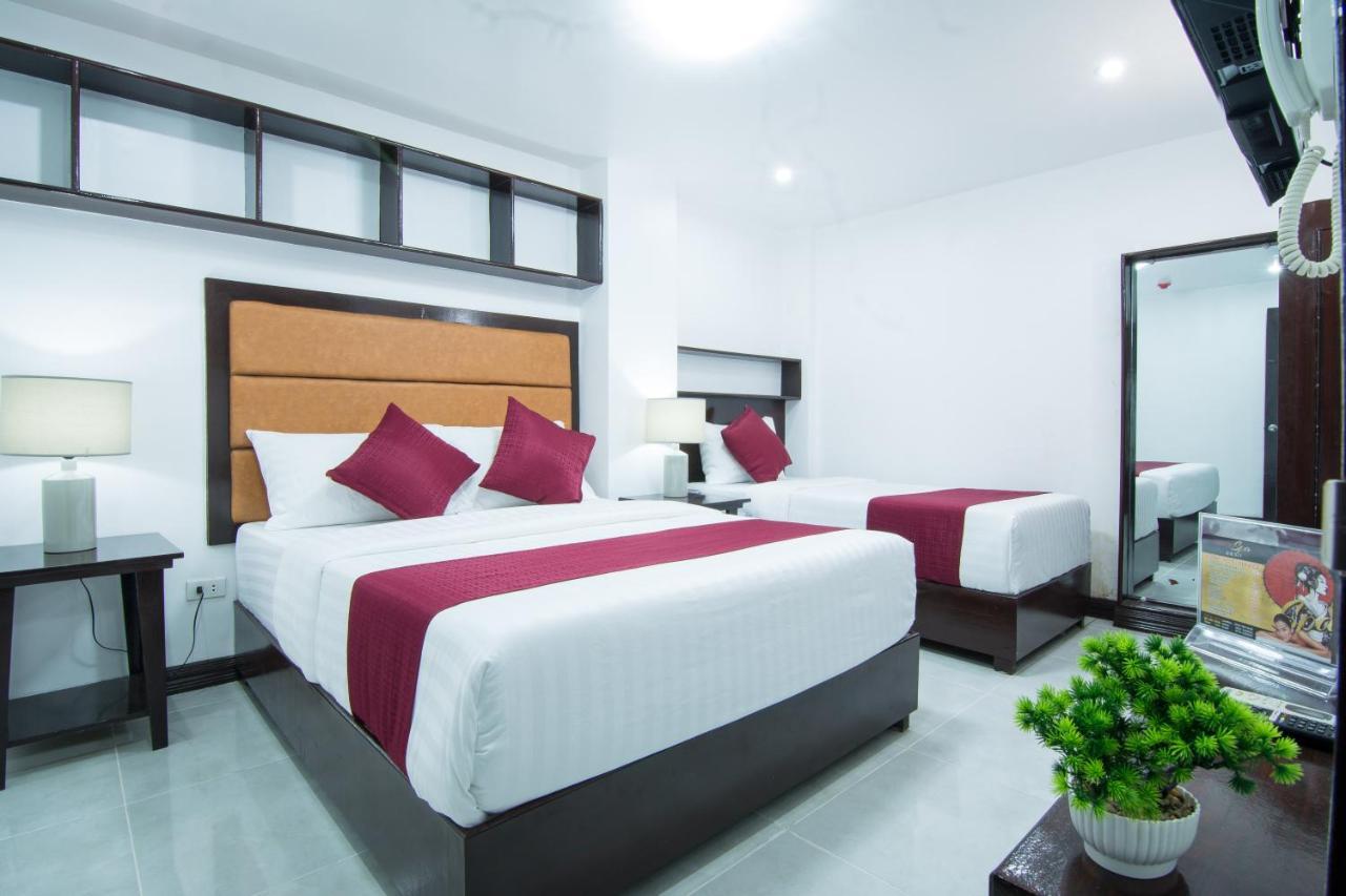 Diamond Hotel And Resto Catarman  Eksteriør billede