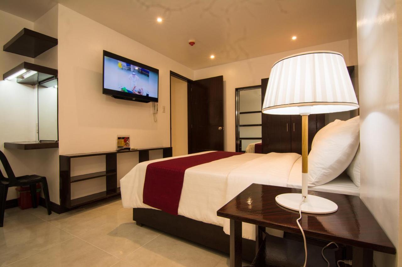 Diamond Hotel And Resto Catarman  Eksteriør billede